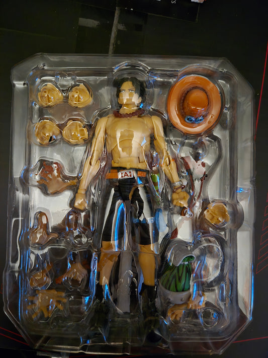 Bandai One Piece SHFiguarts Portgas D Ace Fire Fist Action Figure NEW